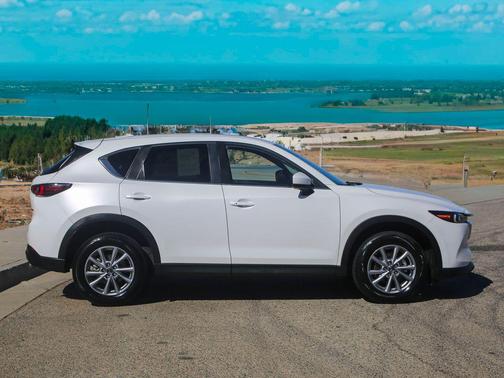2023 Mazda CX-5 2.5 S Preferred Package