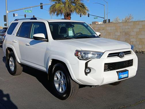 Ice Cap 2024 Toyota 4Runner SR5