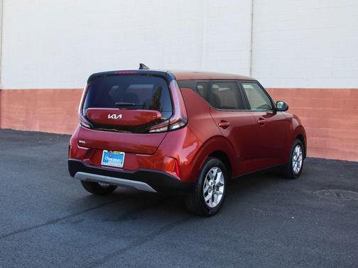 2024 Kia Soul LX