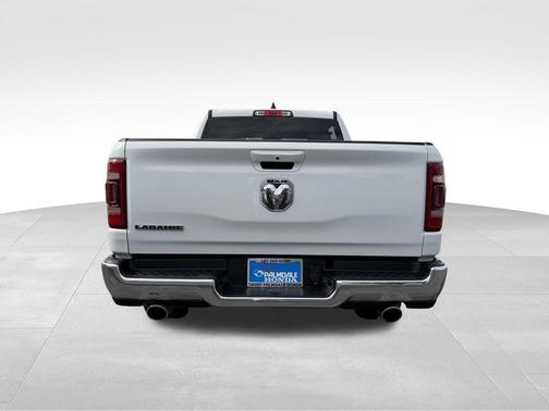 Bright White Clearcoat 2024 RAM 1500 Laramie