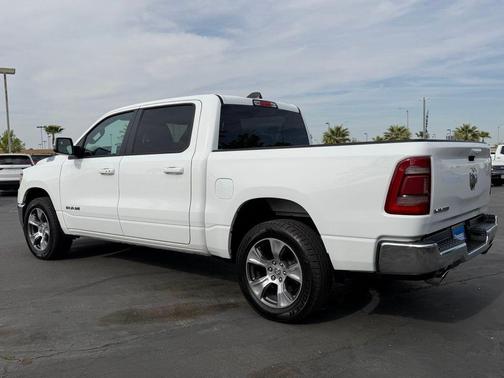 Bright White Clearcoat 2024 RAM 1500 Laramie