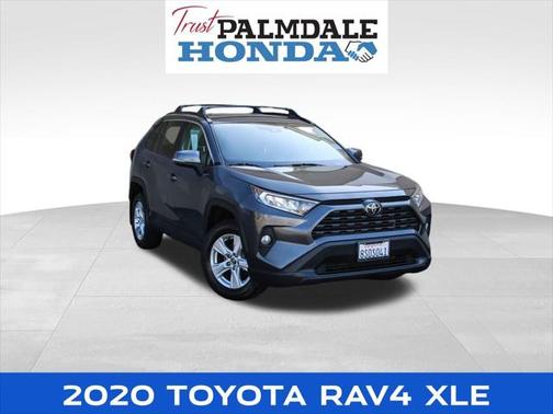 2020 Toyota RAV4 XLE