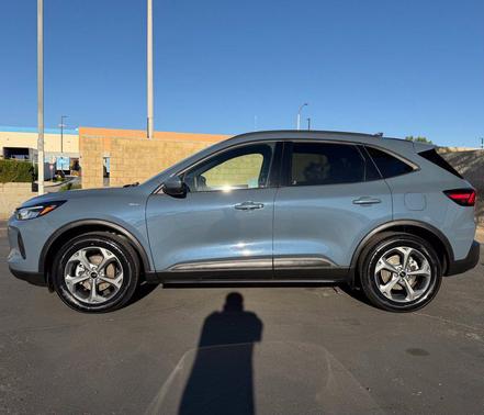 Vapor Blue Metallic 2025 Ford Escape ST-Line Select