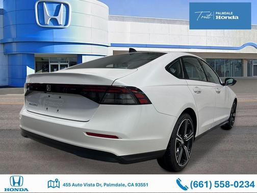 Platinum White Pearl 2026 Honda Accord SE