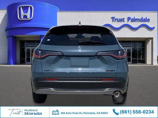 Nordic Forest Pearl 2027 Honda HR-V Sport 2WD