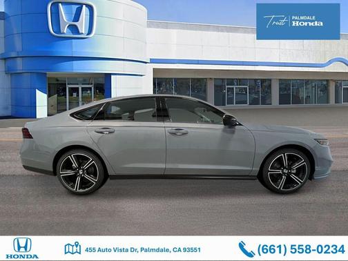 Urban Gray Pearl 2026 Honda Accord SE