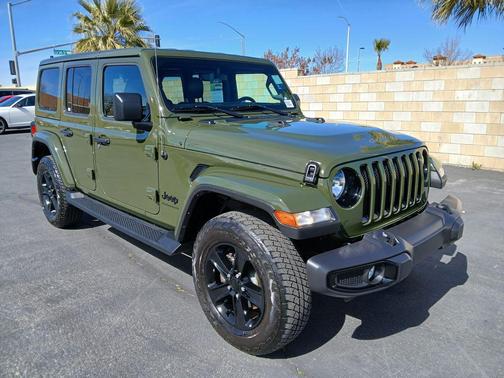 2023 Jeep Wrangler 4-Door Sahara Altitude 4x4