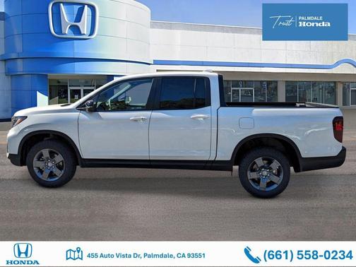 Platinum White Pearl 2026 Honda Ridgeline TrailSport