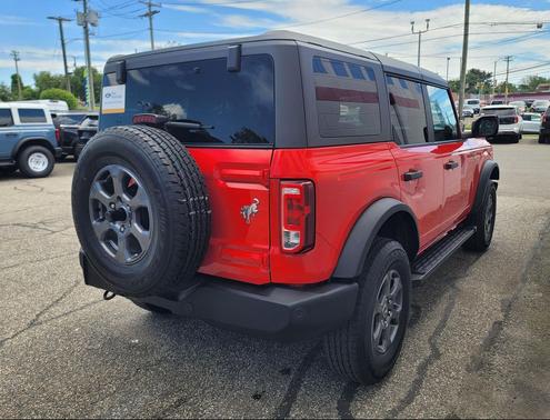 RACE RED 2023 Ford Bronco Big Bend