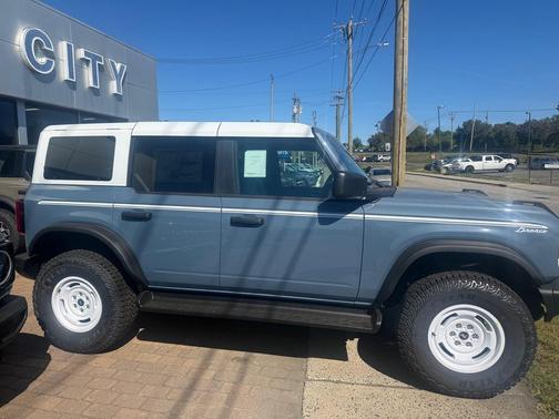 2025 Ford Bronco Heritage Edition