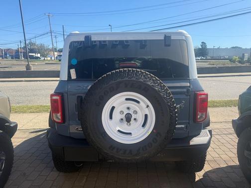 2025 Ford Bronco Heritage Edition