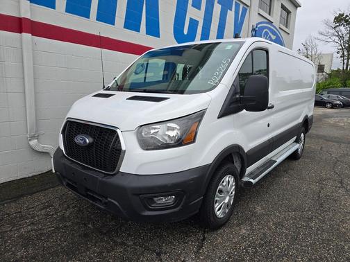 2019 Ford Transit-250 Base
