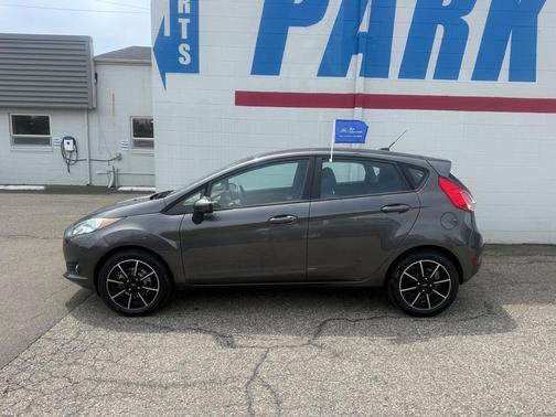 MAGNETIC 2018 Ford Fiesta SE