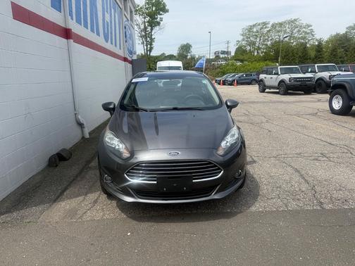 MAGNETIC 2018 Ford Fiesta SE