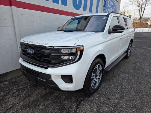 2025 Ford Expedition Max Active 4x4