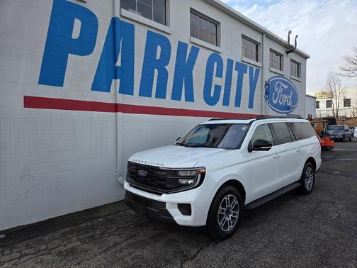 2025 Ford Expedition Max Active 4x4