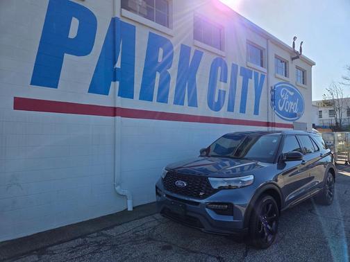 2021 Ford Explorer ST