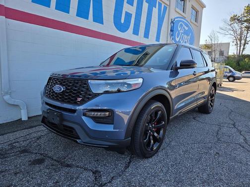 2021 Ford Explorer ST