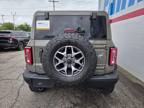 MARSH GRAY 2025 Ford Bronco Badlands