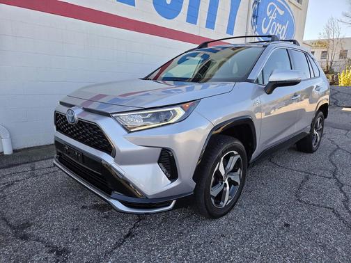 2021 Toyota RAV4 Prime SE