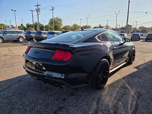 2022 Ford Mustang GT Premium