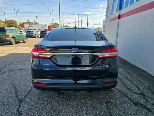 2018 Ford Fusion Hybrid S