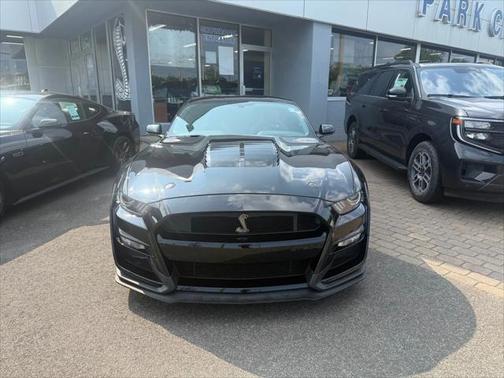 2020 Ford Shelby GT500 Base
