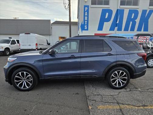 2021 Ford Explorer ST