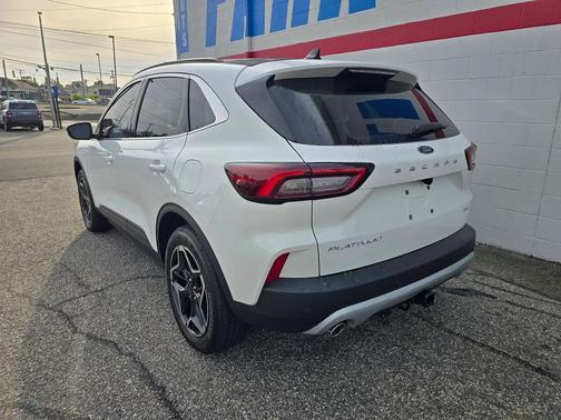 2025 Ford Escape Platinum