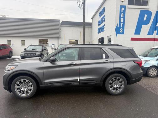 2026 Ford Explorer Active (200A)