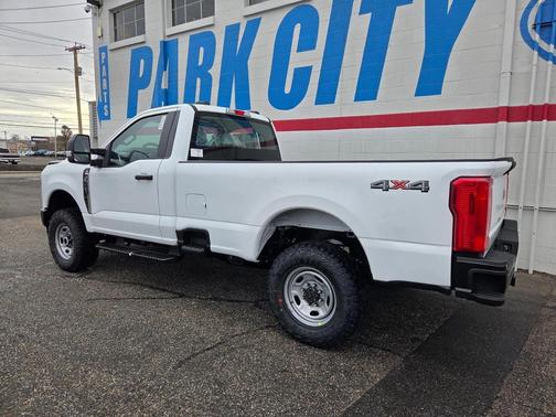 2025 Ford F-350 XL