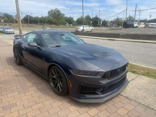 2025 Ford Mustang Dark Horse Fastback
