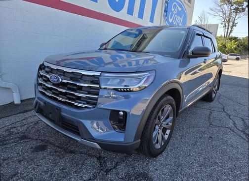2025 Ford Explorer Active