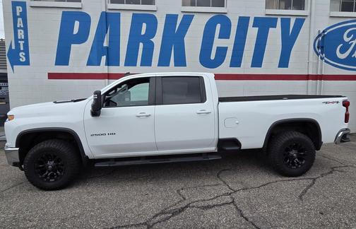 Summit White 2023 Chevrolet Silverado 2500 LT