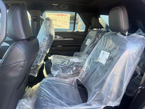 AGATE BLACK METALLIC 2026 Ford Explorer ST