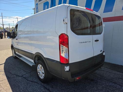 OXFORD WHITE 2024 Ford Transit-250 Base