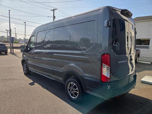 2025 Ford Transit-250 Base
