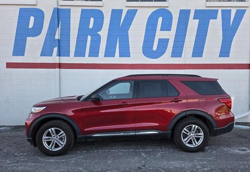 2022 Ford Explorer XLT