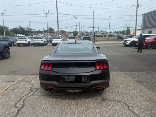 2025 Ford Mustang GT Premium