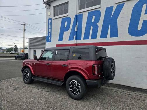 Ruby Red Metallic Tinted Clearcoat 2026 Ford Bronco Outer Banks