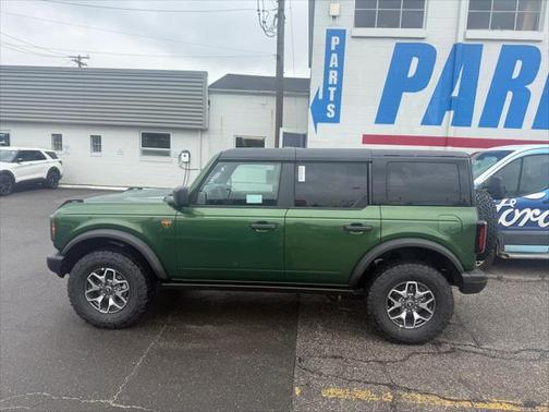 2025 Ford Bronco Badlands