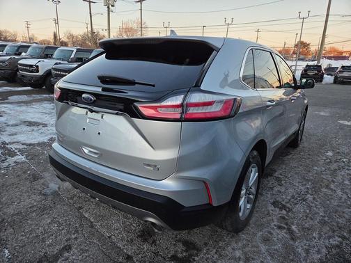 2019 Ford Edge SEL