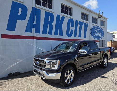 AGATE BLACK METALLIC 2023 Ford F-150 King Ranch