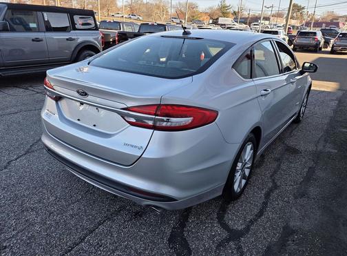 2017 Ford Fusion Hybrid S