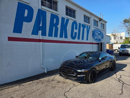 2022 Ford Mustang GT Premium