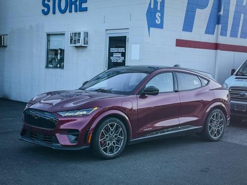 2025 Ford Mustang Mach-E GT