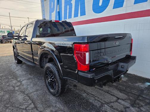 2022 Ford F-350 Lariat