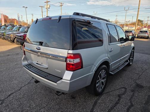 2017 Ford Expedition XLT