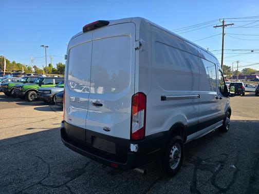 2023 Ford Transit-250 Base