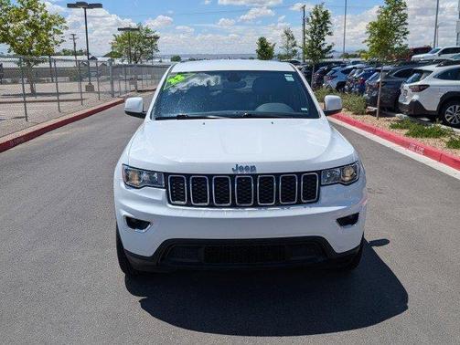 2022 Jeep Grand Cherokee WK Laredo